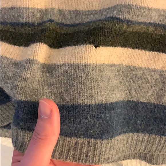 Eddie Bauer Wool Sweater - Picture 3 of 3